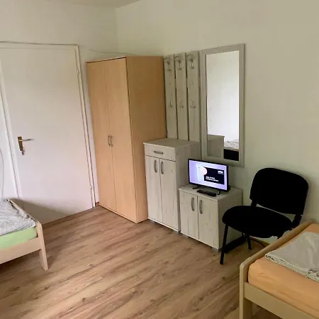 Neureut Hostel *