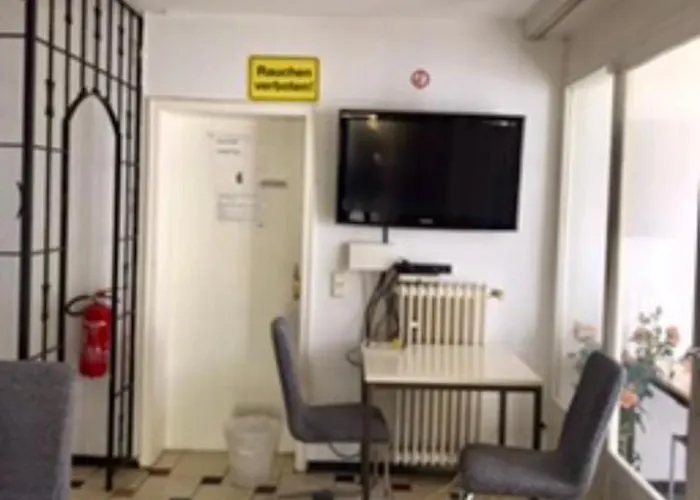 Neureut Vandrarhem Karlsruhe